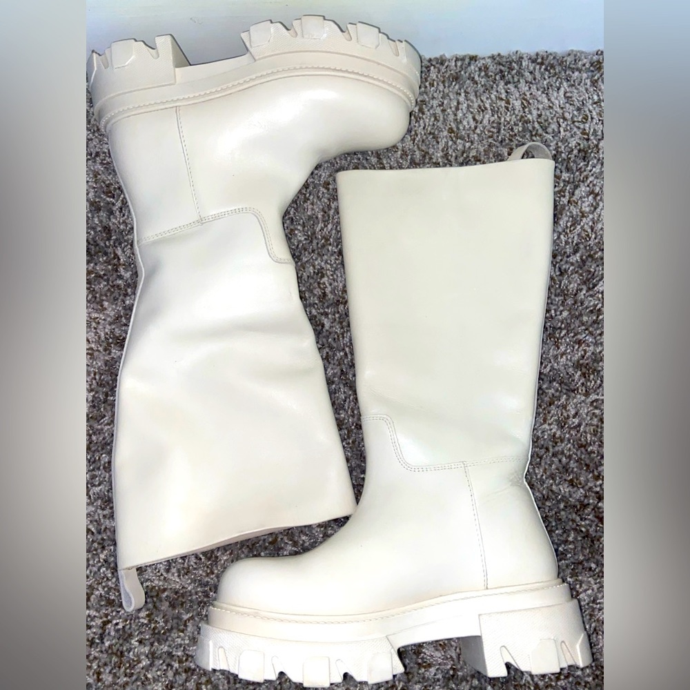 Steve Madden boots.